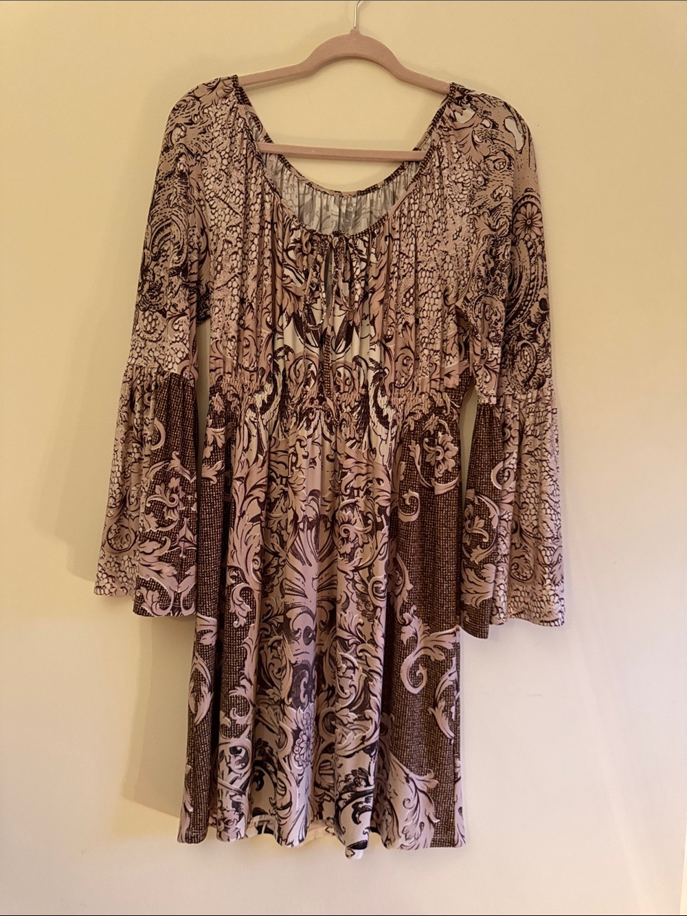 Boho Floral Bell-Sleeve Dress in Beige and Brown